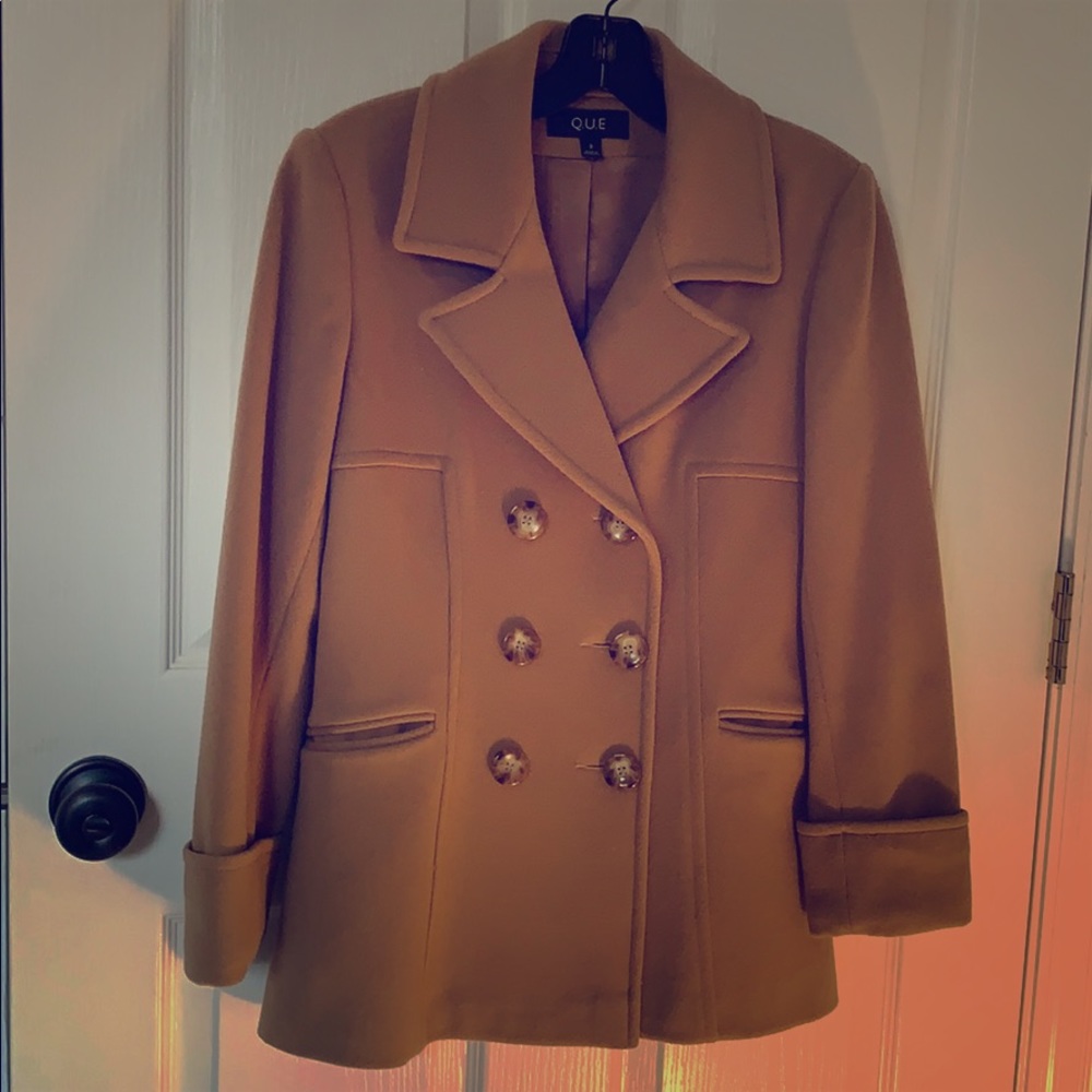 Q.U.E. Pea coat